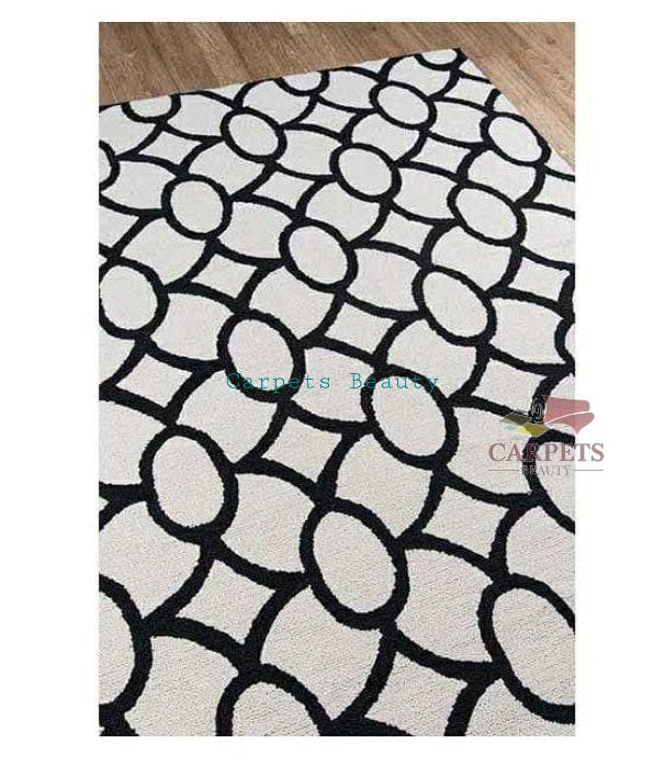Black & White Geometric Pattern Carpet for bedrooms and living rooms